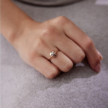 0.03 Ct Pırlanta Tektaş Kutup Yıldızı Yüzük - Siempre (1)