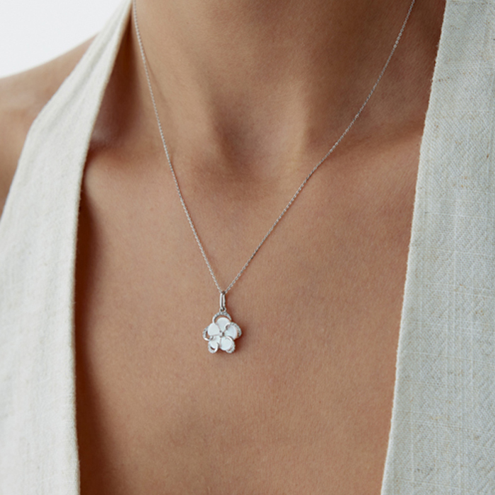 0.08 Karat Sedefli Flower Pırlanta Kolye - 2