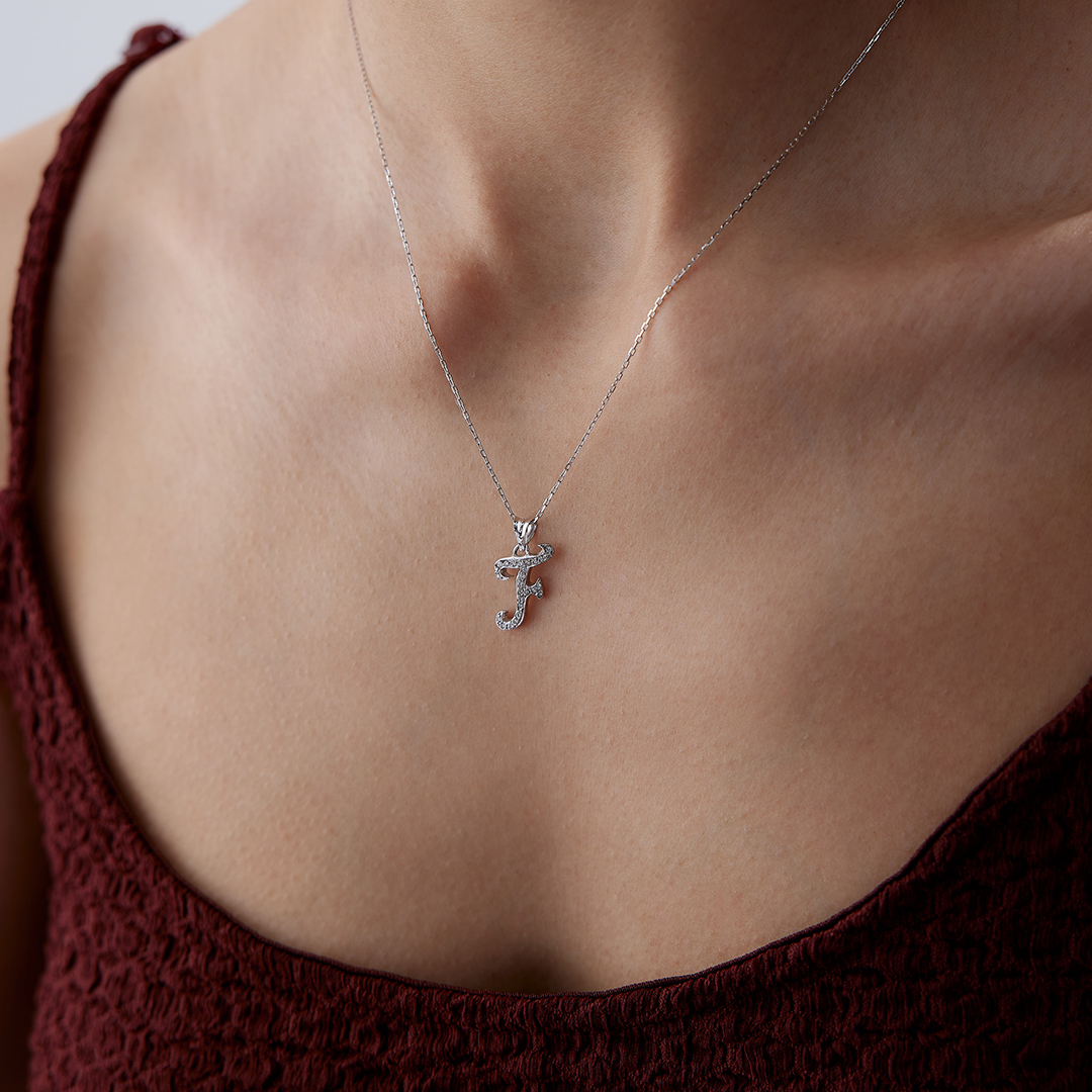 0.12 Karat Pırlanta Taşlı Harf Kolye - 3