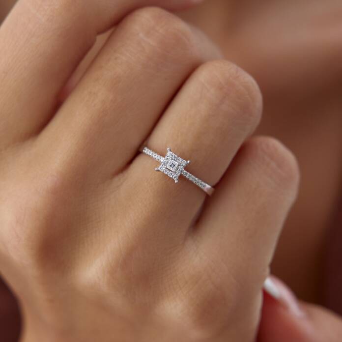 0.17 Ct Pırlanta Prenses Yüzük - 1