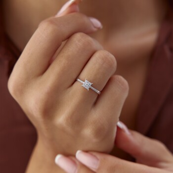 0.17 Ct Pırlanta Prenses Yüzük - 2