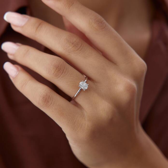 0.18 Ct Parçalı Pırlanta Oval Yüzük - 2