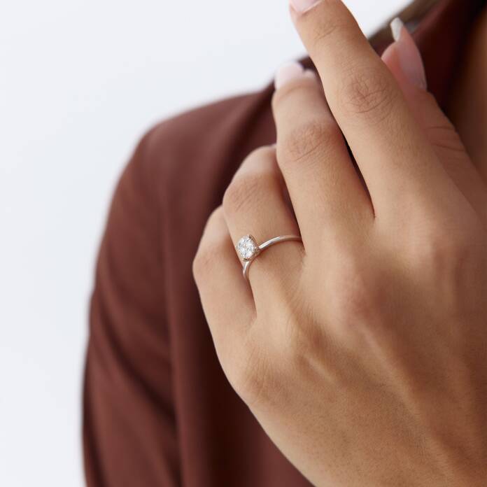 0.18 Ct Parçalı Pırlanta Oval Yüzük - 4