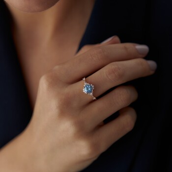 0.19 Ct Pırlanta Mavi Topaz Yüzük - 1