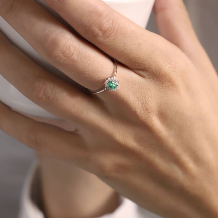 0.25 Ct Pırlanta Zümrüt Yüzük - 2