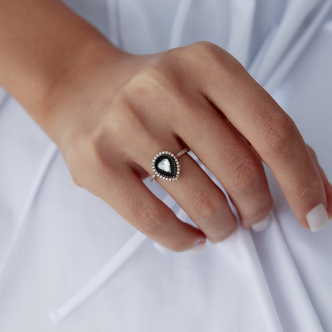 0.26 Ct Elmas Damla Yüzük - 1