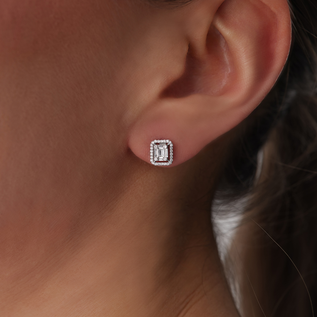 0.30 Karat Baget Taşlı Pırlanta Küpe - 2