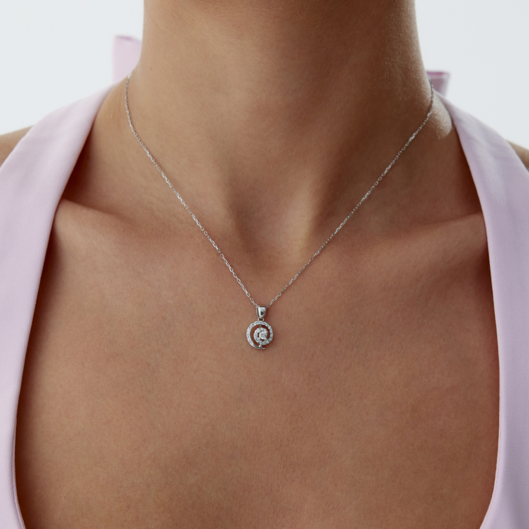 0.30 Karat Döngü Pırlanta Kolye - 1