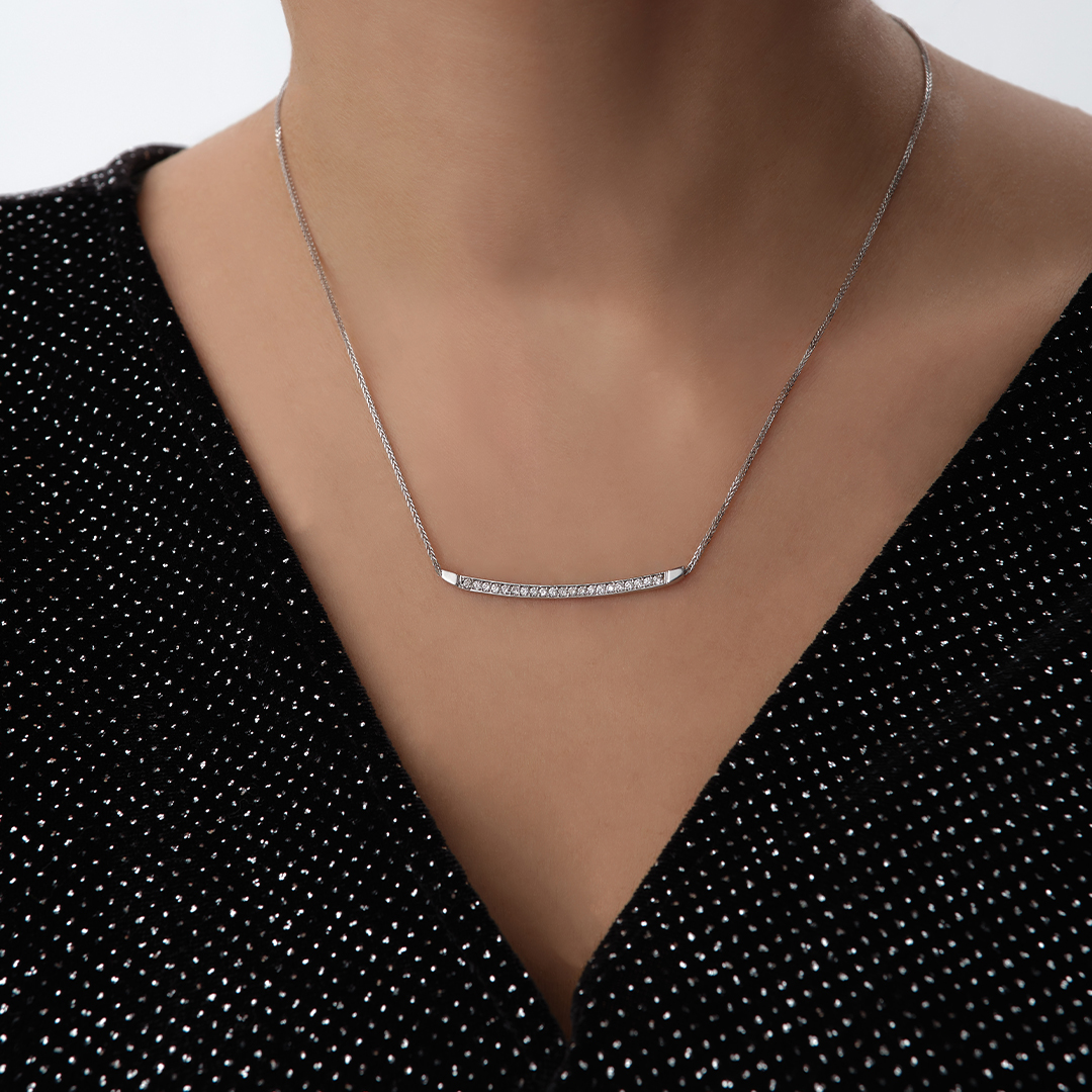 0.35 Karat Taşlı Bar Pırlanta Kolye - 1