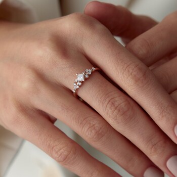 0.60 Ct Pırlanta Queen Yüzük - Siempre