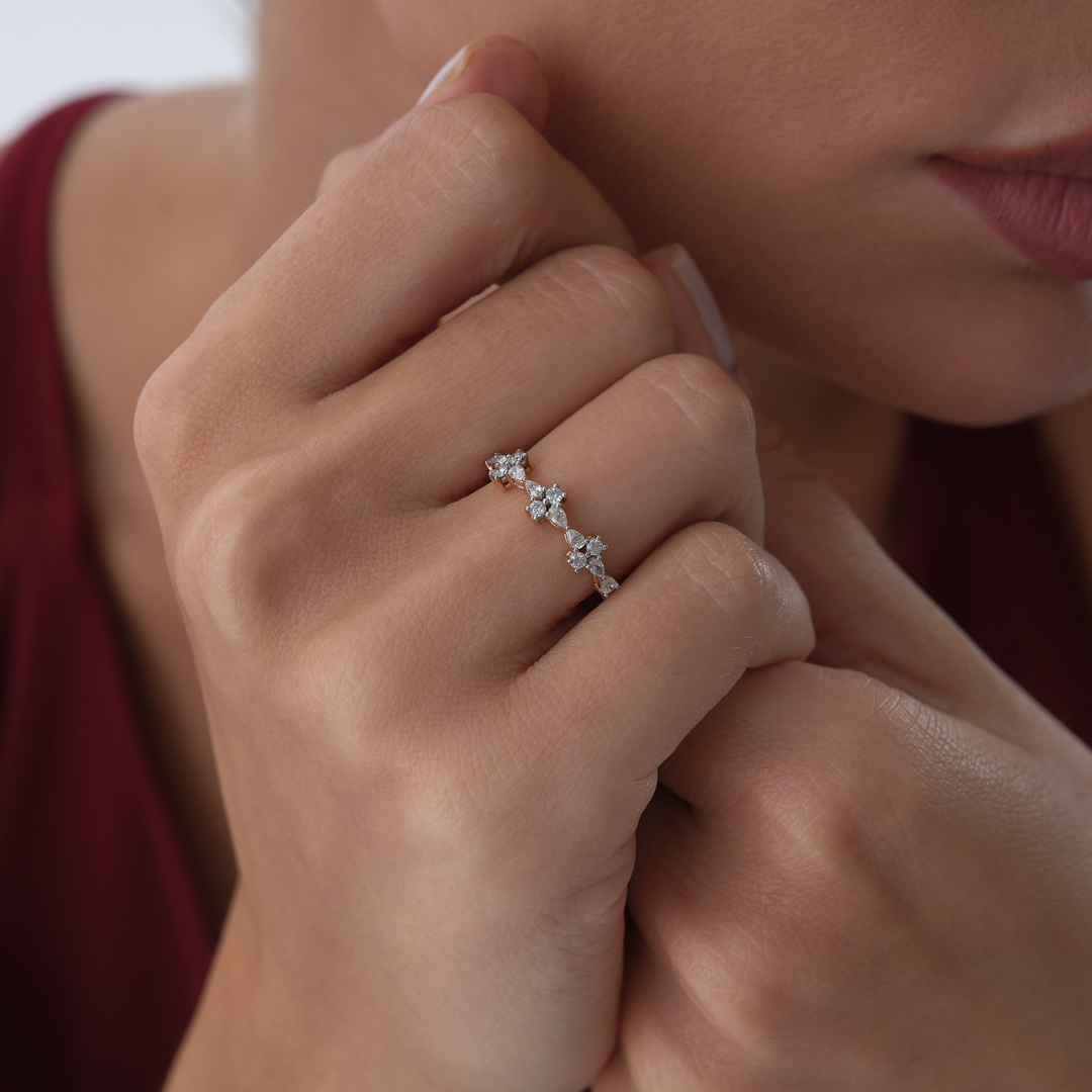 0.38 ct Line Flower Pırlanta Yüzük - 4