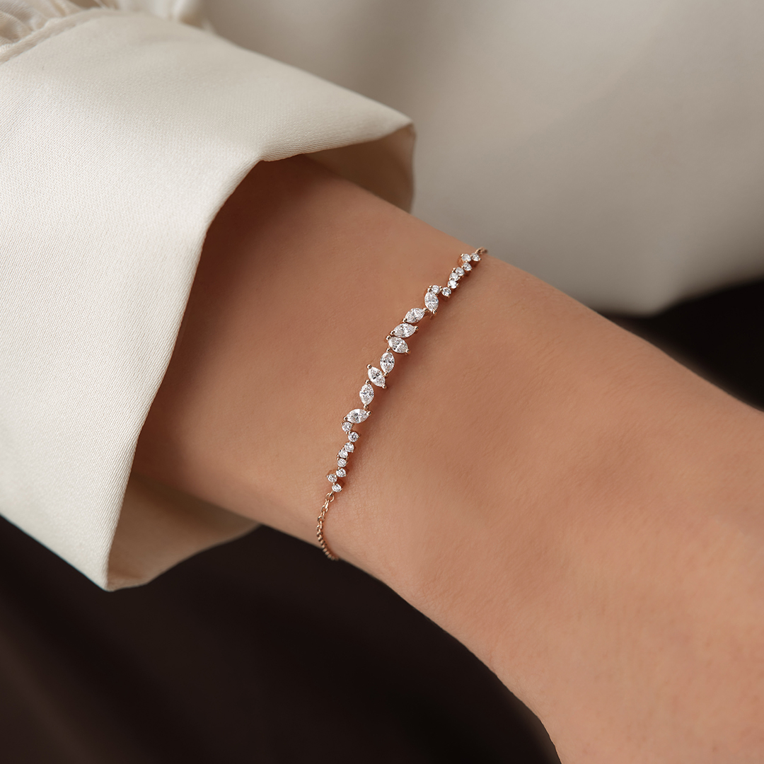 0.38 Karat Yaprak Motifli Işıltılı Pırlanta Bileklik - 2