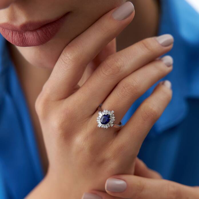 0.76 Ct Pırlanta Baget Safir Yüzük - 1