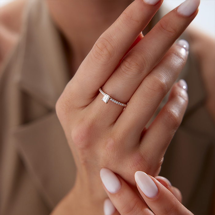 0.55 Ct Emerald Rea Yüzük - Siempre (1)