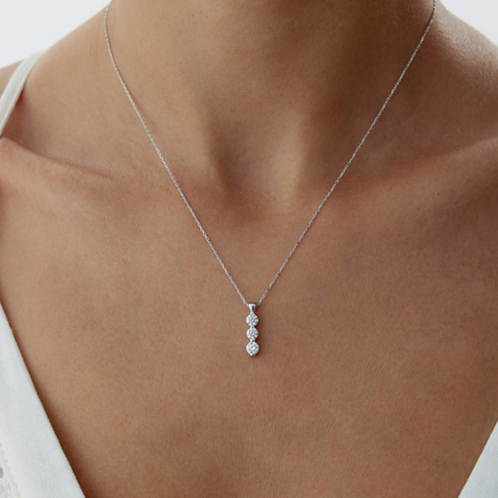 0.60 Karat Trio Pırlanta Kolye - Siempre