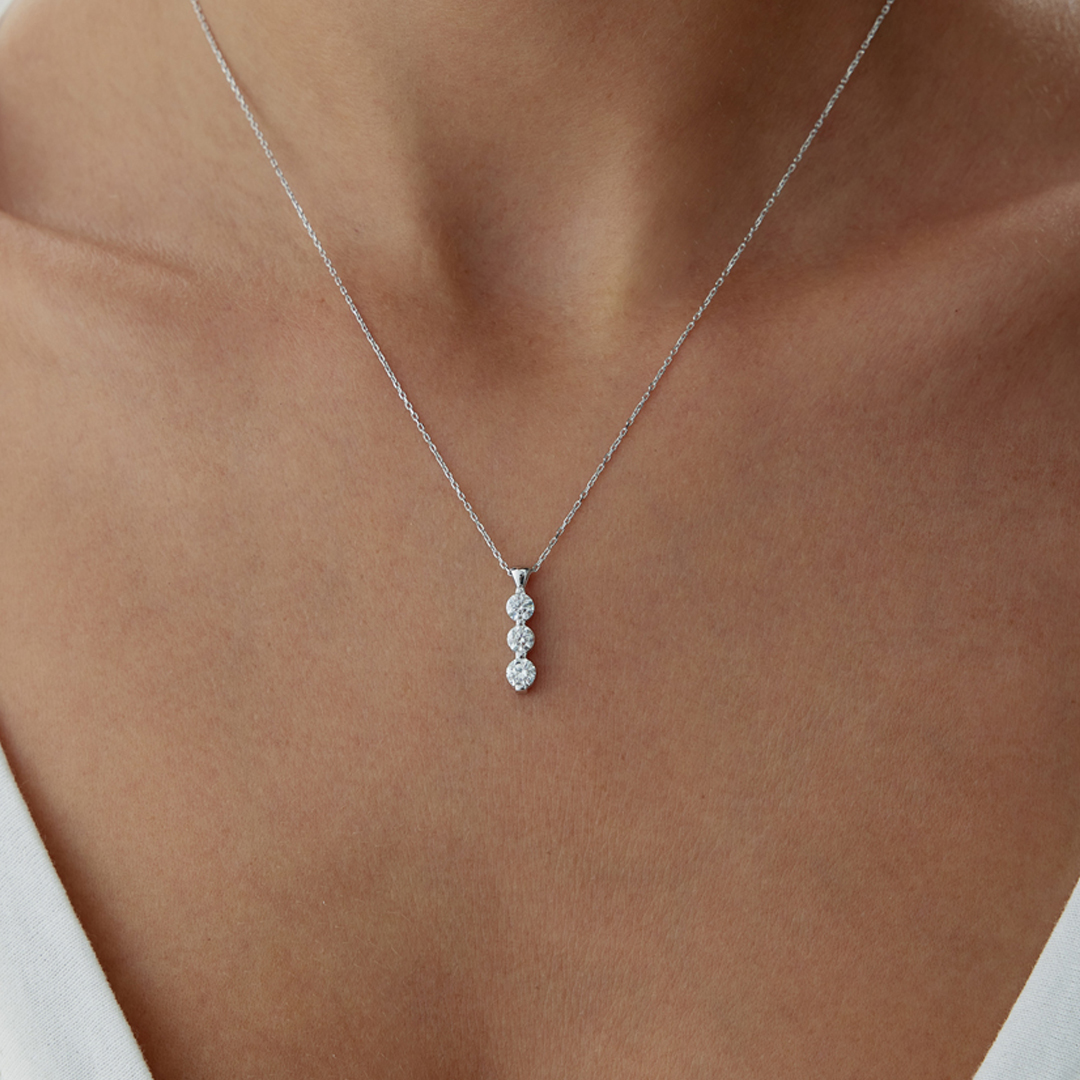 0.60 Karat Trio Pırlanta Kolye - 1