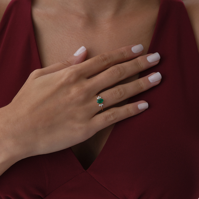 0.70 ct Oval Zümrüt Pırlanta Yüzük - 3