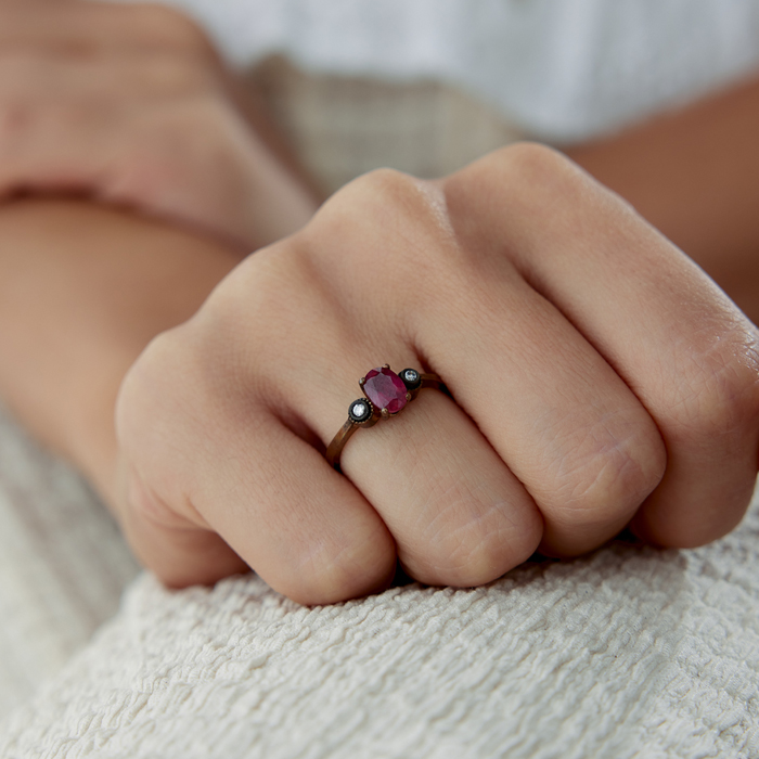 1.14 Ct Elmas Oval Yakutlu Yüzük - Siempre