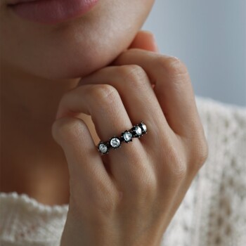 1.23 Ct Elmas Beştaş Pırlanta Yüzük - Siempre