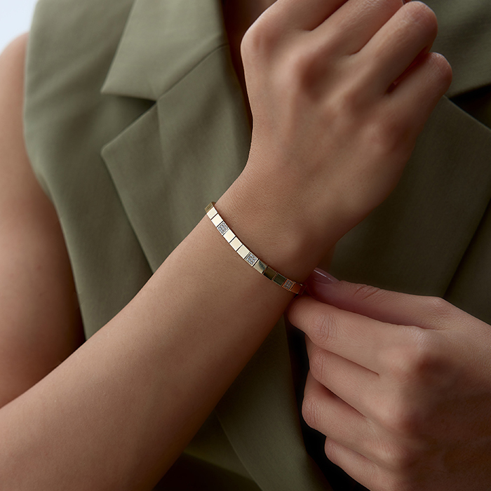 3 e 1 Taşlı Square Bileklik - Rayna (1)