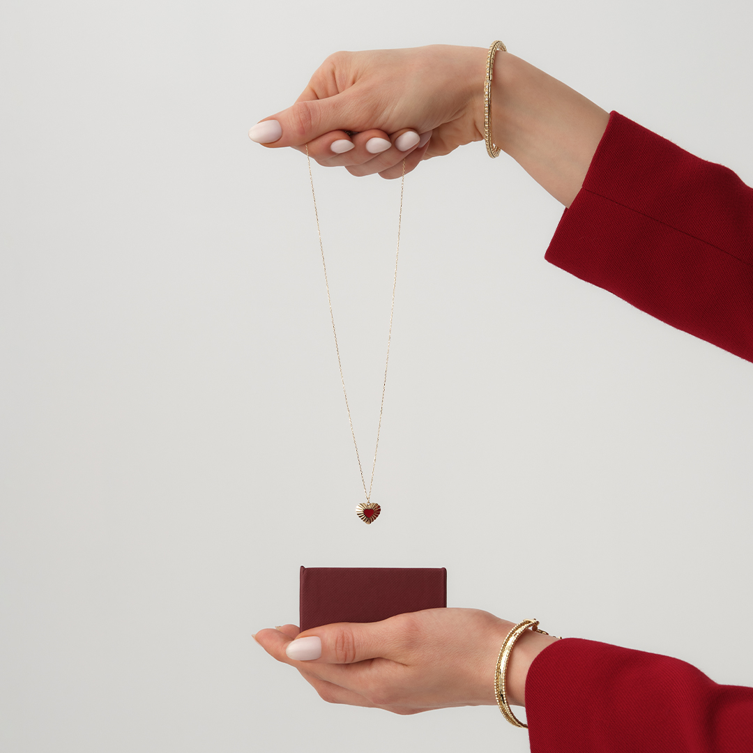 Amor Kırmızı Mineli Kalp Altın Kolye - 1