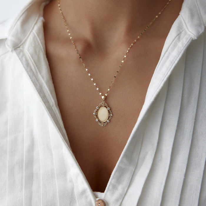 Antiq Plaka Kolye - Koçak