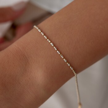 Beyaz Mineli Golf Bileklik - Cemart (1)