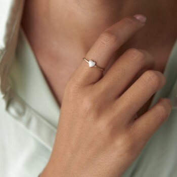 Beyaz Mineli Kalp Yüzük - CNR (1)