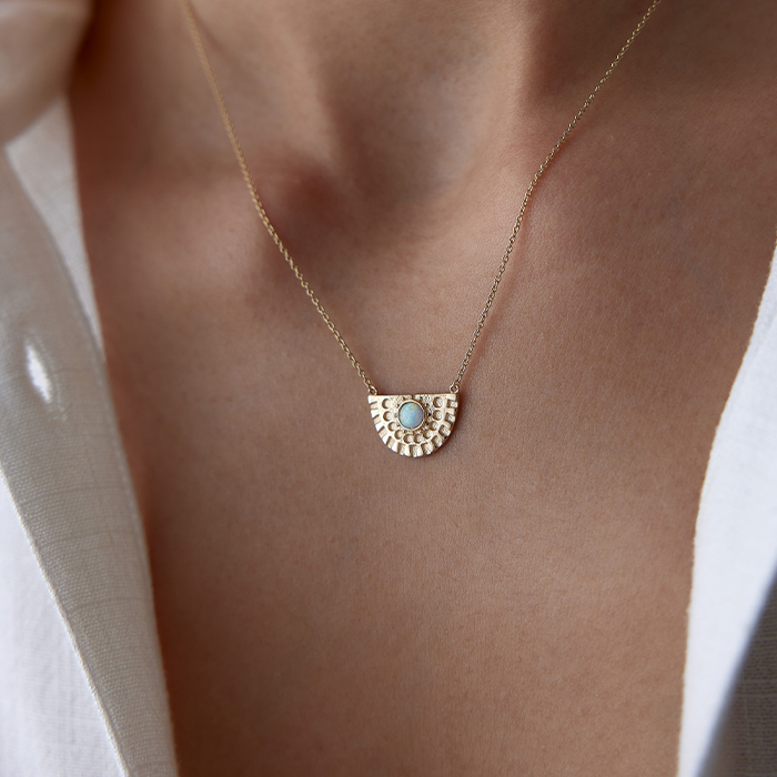 Beyaz Mineli Via Kolye - RİTİM