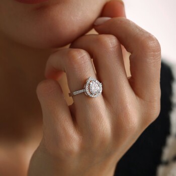 Damla Çerçeve Sıra Taşlı Tektaş Yüzük - Oragold Orhan