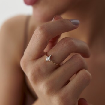 Damla Taşlı Yüzük - Garo (1)