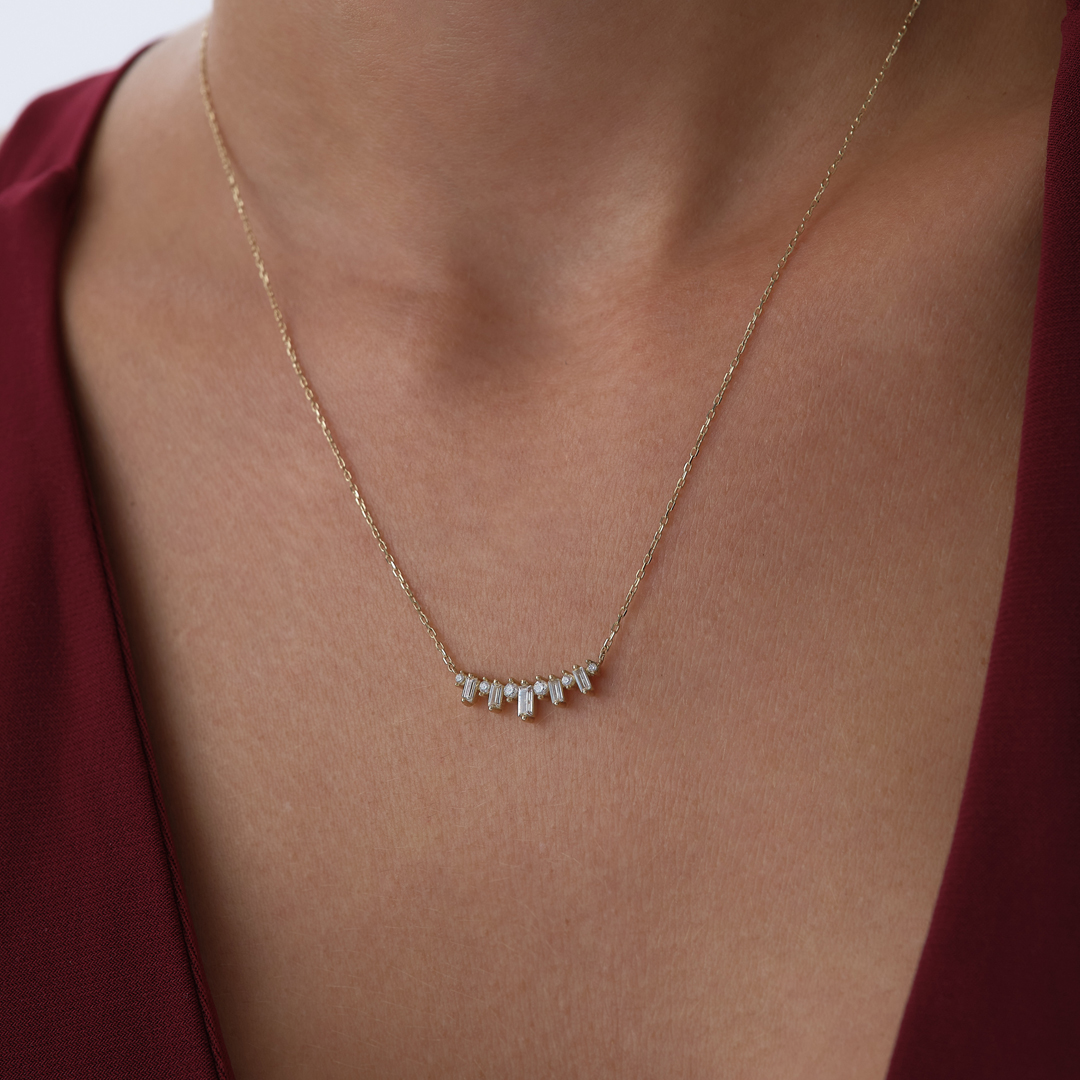 Dikdörtgen Taşlı Işık Kolye - 1