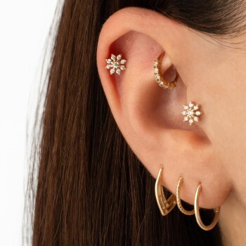 Dokuz Taşlı Çiçek Tragus Piercing - Dianora (1)