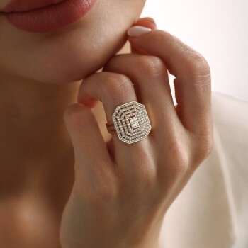 Dört Çerçeve Sıra Taşlı Baget Yüzük - Oragold Orhan