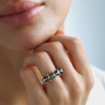 Efekli Elmas Beştaş Pırlanta Yüzük - Siempre