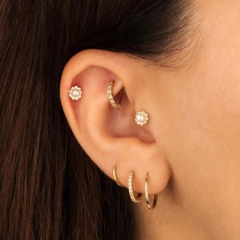 Etrafı Taşlı İnci Tragus Piercing - Dianora (1)