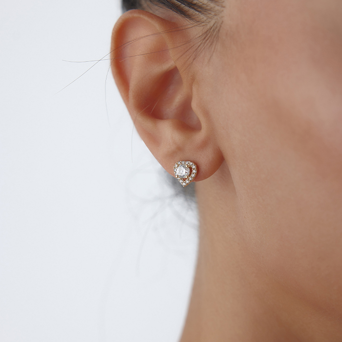 Frame Taşlı Kalp Küpe - Koçak (1)