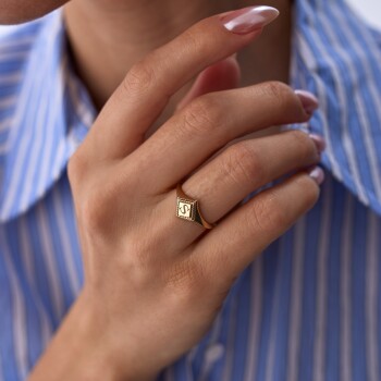 Geometrik Harf Yüzük - Rayna