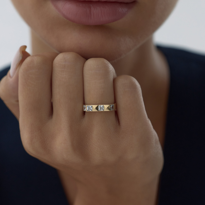 Geometrik Işık Yüzük - Gökhan Bera