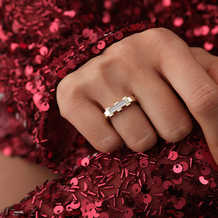 Geometrik Pembe Taş Detaylı Altın Yüzük - Cemart