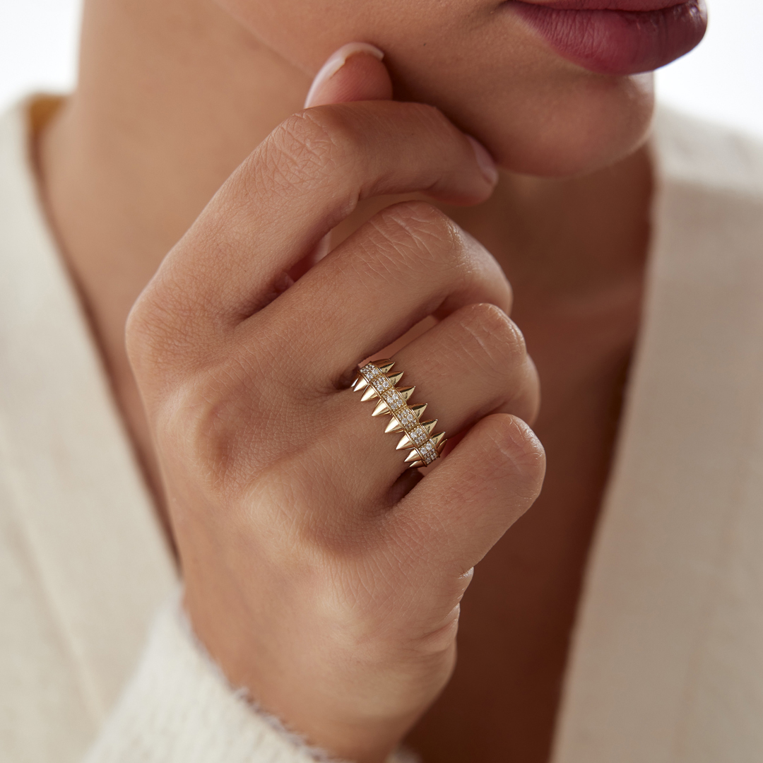 Gömme Taşlı Taç Yüzük - 1