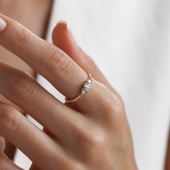 Gullia Yüzük - Rayna