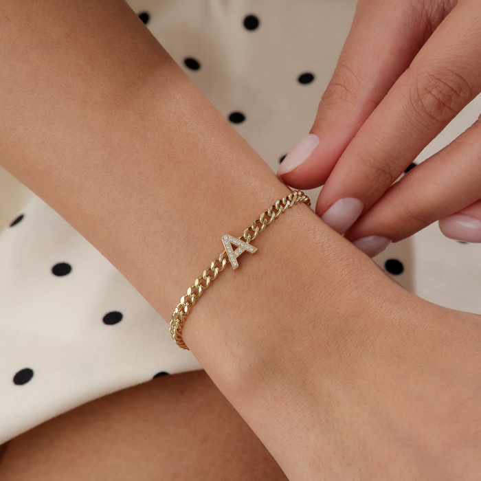 Gurmet Zincirli Taşlı Altın Harf Bileklik - Mg Gold