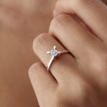 HRD Sertifikalı 0.50 Ct Markiz Tırnak Pırlanta Tektaş Yüzük - Siempre