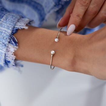 İnci Kelepçe - Gökhan Bera