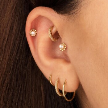 İncili Çiçek Tragus Piercing - Dianora (1)