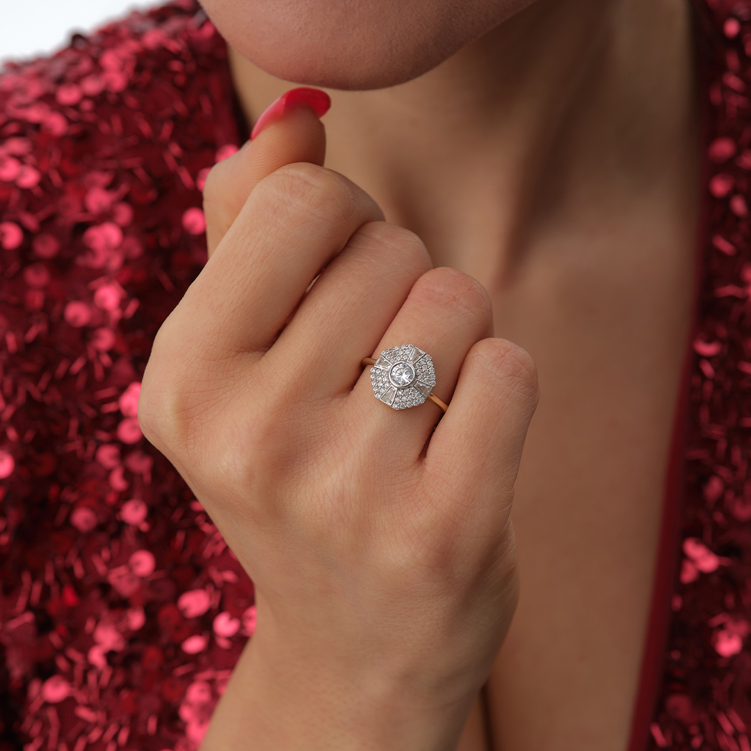 Işıltılı Çiçek Formlu Taşlı Altın Yüzük - 2