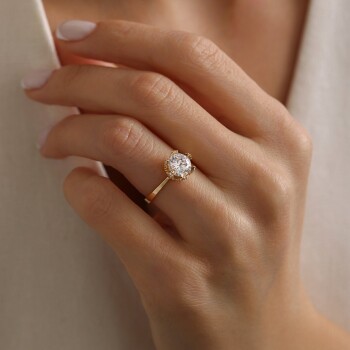 İşlemeli Yaprak Tektaş Yüzük - Oragold Orhan