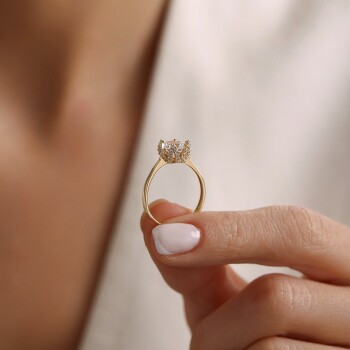 İşlemeli Yaprak Tektaş Yüzük - Oragold Orhan (1)