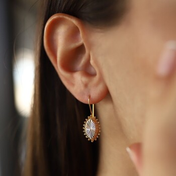 Kalemli Mekik Sallantılı Küpe - Konyalı Halil